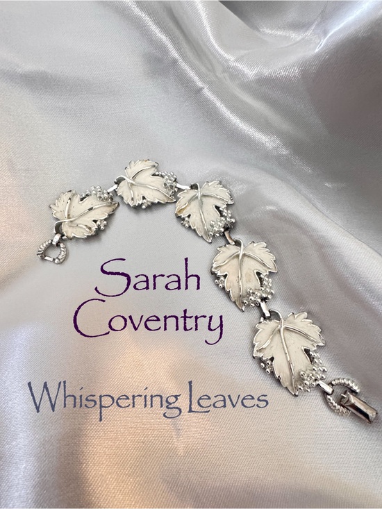 Sarah Coventry Jewelry - Vintage Sarah Coventry “Whispering Leaves” Bracelet.